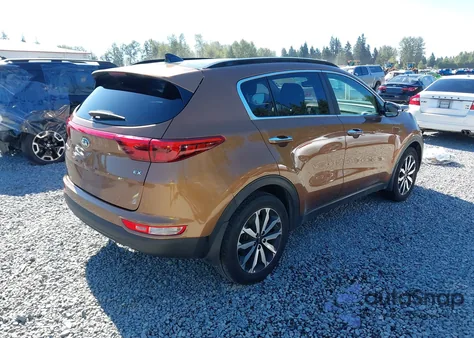 2019 Kia Sportage Ex z USA, uszkodzony, nr VIN KNDPNCAC6K7582917